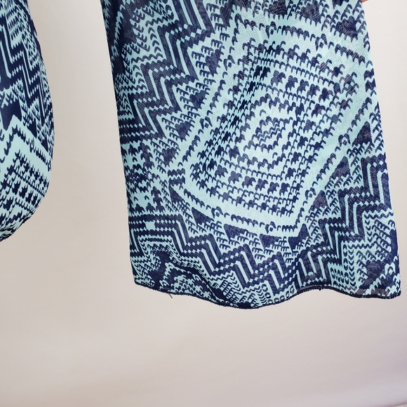 Rue 21 Large polyester blouse - Picture 5 of 9